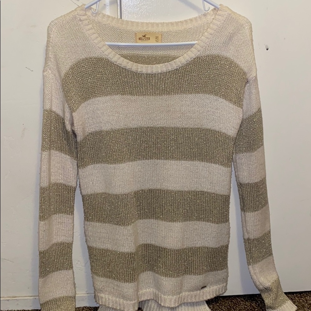 Hollister long sleeve sweater